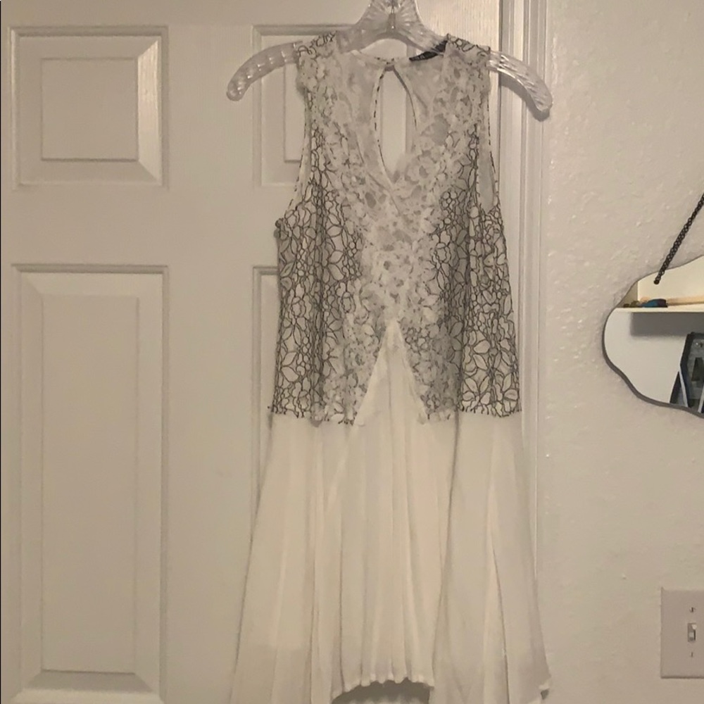 Flowy/floral medium dress